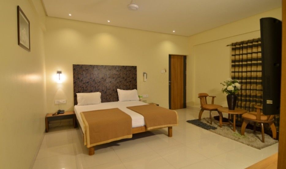 Hotel Tiranga Residency ปูเน่ ภายนอก รูปภาพ